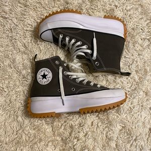 Converse Run Star Hike